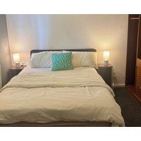 Cozy Cottage Retreat in Tipton