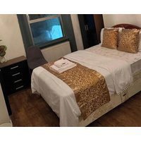 Cozy London House Retreat