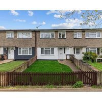 Modern Fashionably Refurbished 4 bedroom Home with Wi-Fi 25 minutes to London