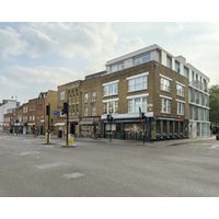 Sun-Drenched Shoreditch 2 Bedroom Penthouse Zone 1 Perfect for a Family Stay