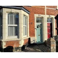 Gloucester Rd 2 mins away - Fab trendy house