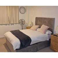 Apartment - Sleeps 5 & Great Transport Links