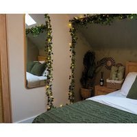 Upbeat Jungle Loft Apartment