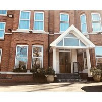 The Westlynne Hotel & Apartments