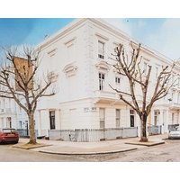 Cozy studio close to Victoria. And Thames