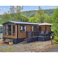 2 bedroom accommodation in Birnam