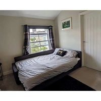 Cosy 1840's Railway Cottage - Sleeps 4 & Parking