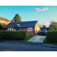 Modern Spacious Home Near Manchester - Perfect for Families group