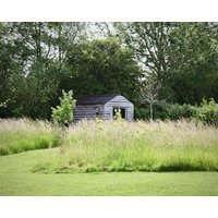 A Peaceful Cotswolds Retreat