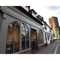 The Mews Pet-Friendly + Parking