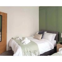 Central Harrogate | Beautiful Bright 2-Bedroom Apartment