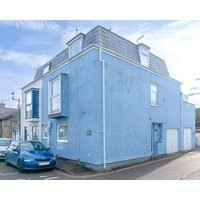 Castle Mews - sleeps 2 guests in 1 bedroom