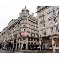 True Gem 2 bed moments from Covent Garden Piazza