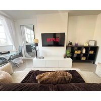 Cozy retreat for twonone-bedroom apartment nComfortable king bed