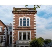 Glen Mhor Hotel & Apartments