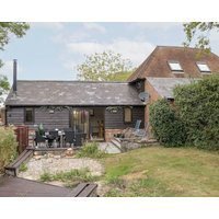 West Lodge Family Friendly Character Holiday Cottage In Kingsnorth