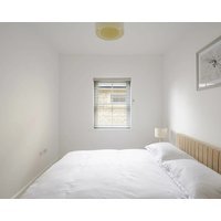 The Signal Yard by Stays Accommodation - Long Stays Welcome