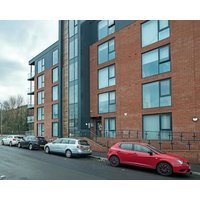 Modern Apartment in Prime Location – APT 25