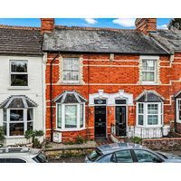 Bakersfield Retreat - pet friendly