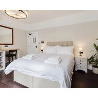 Grace`s Guesthouse Room 4