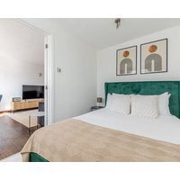 Blueground | Earl's Court view nr Earl's Court