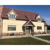 Stunning Oak Frame House With Hot Tub Set In 3 Acres Of Paddocks And Gardens