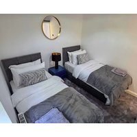 Home in York! 15 mins walk to Railway Museum and 30 mins walk to train station