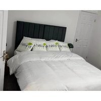 Bungalow - Sleeps 2 - Parking - Garden