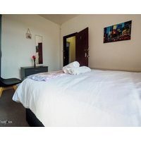 Woodhouse Lodge Room 2