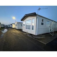 3 bedroom Lyons Oakfield Towyn pets welcome