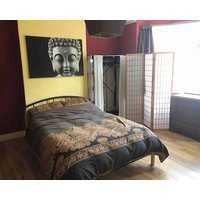 Charming 2 Bedroom Apartment in Gateshead Close to Newcastle City Centre