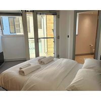 Bright Modern York Flat in Prime City Centre Spot