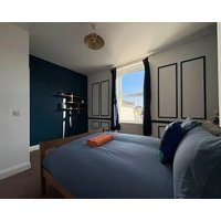 Spacious 2 Bed Apartment in Central Margate