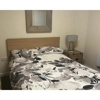 Modern 2 Bedroom Apartment