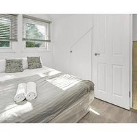 Modern Studio with En-Suite & Kitchenette - Norwood Junction - Kings Road 5