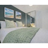 Lanes Emerald | 2 BR | Central | Sleeps up to 7
