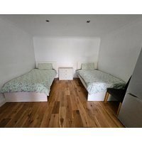 Windsor Luxe Living – 3BR Near Windsor Castle