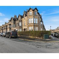 5 mins to Harrogate Town Centre | 1 Bed Luxury Penthouse Apartment