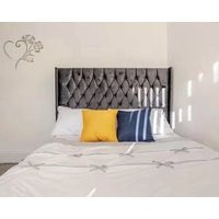 Tastefully Finished 2 Bedroom holiday & Short let cottage in Greater Manchester