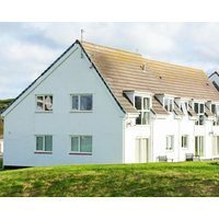 3 bedroom flat sleeping 7 guests in Trearddur Bay