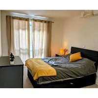 Modern 1 Bed Apartment-Central Leeds Near Arena