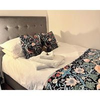 Peaceful 1-bed luxury apartment in charming Norwich for your stay award winning