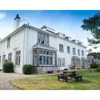 Invernairne Guest House