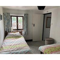 Relaxing 19th century three bedroomed cottage in Cornwall