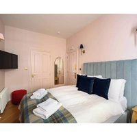 Double Room (Room 6 - Ground Floor)