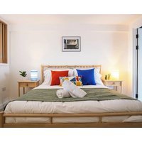 3 Bedroom Penthouse Roof Garden Parking Canal