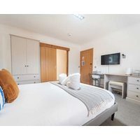 Ben View Room & Jacuzzi Bath