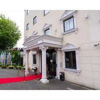 Grand Sapphire Hotel & Banqueting