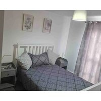 Gorgeous Marina 2 Bed Apartment