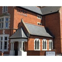 Taunton House Hotel